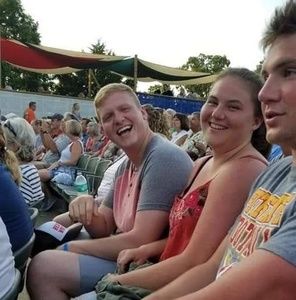 Meet your Posher, Hayden